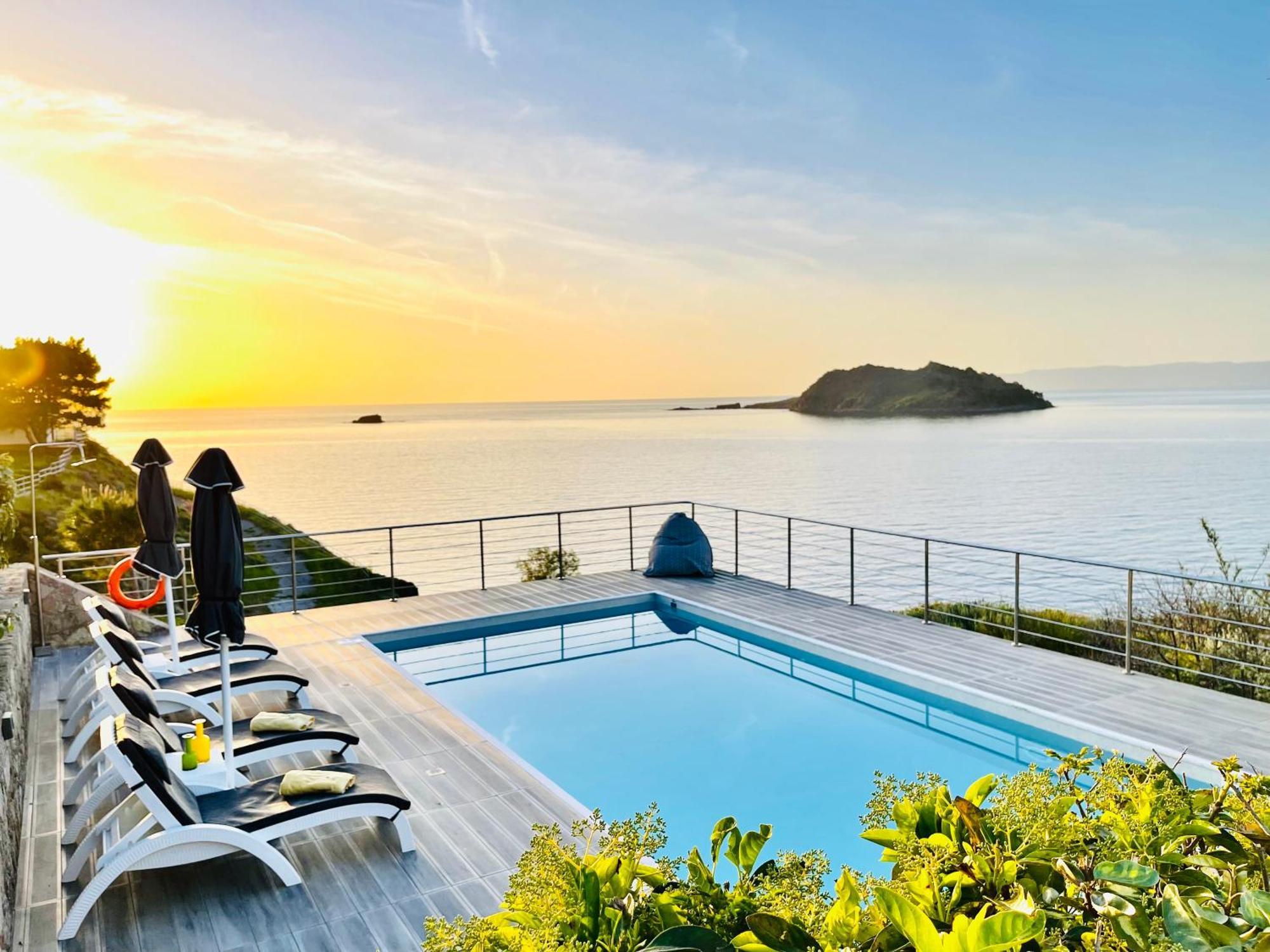 Eleia Seafront Rooms & Villas Petra  Exteriér fotografie