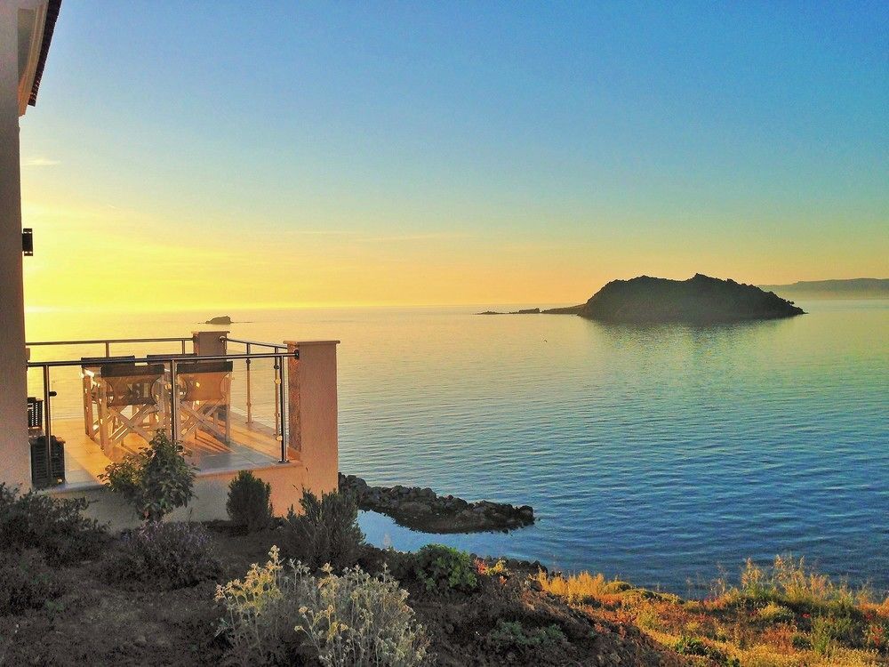 Eleia Seafront Rooms & Villas Petra  Exteriér fotografie